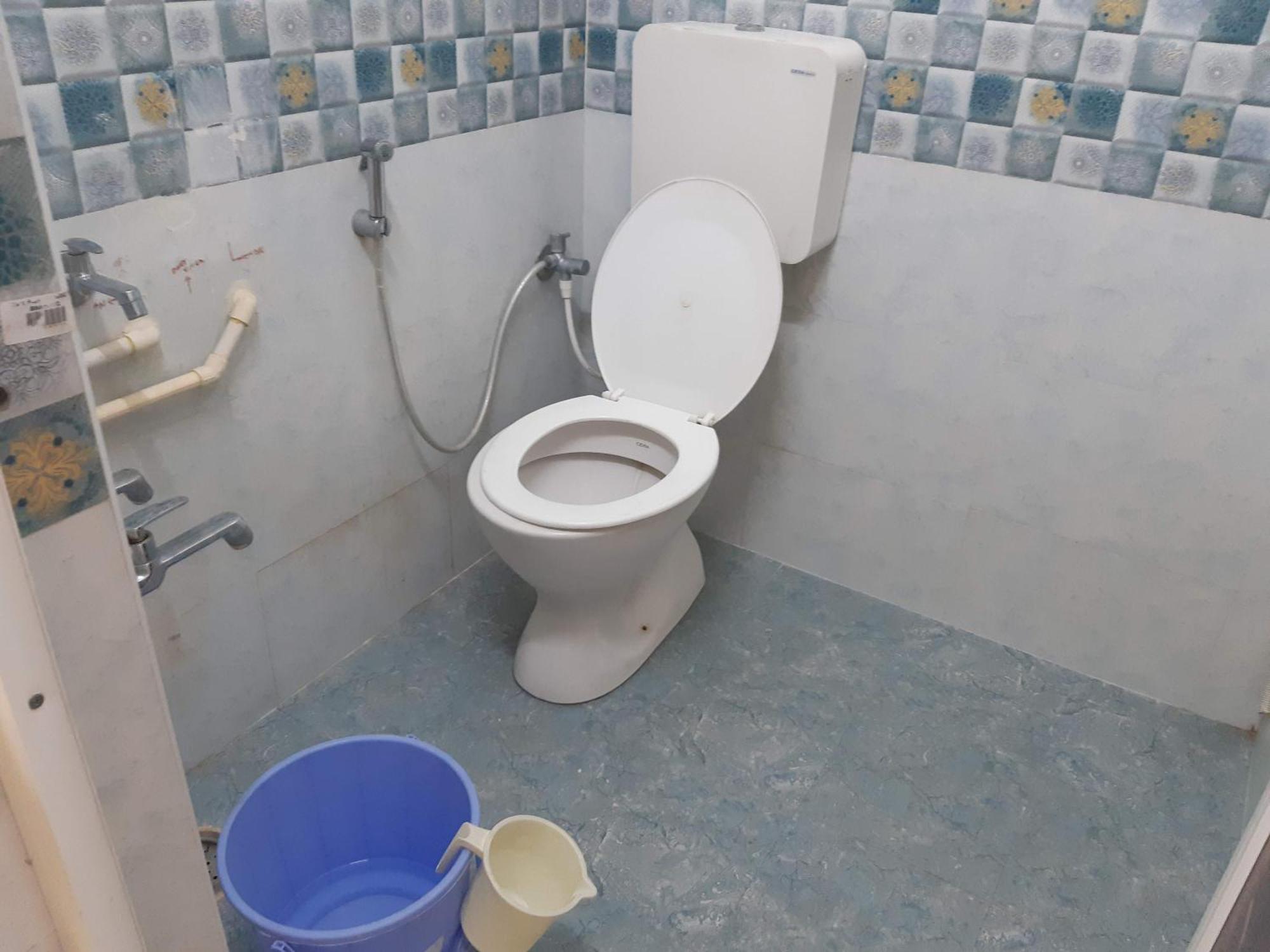 Srinivasa Hotel Tirupati Zewnętrze zdjęcie
